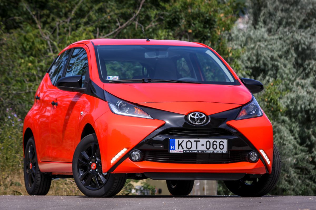 TOYOTA