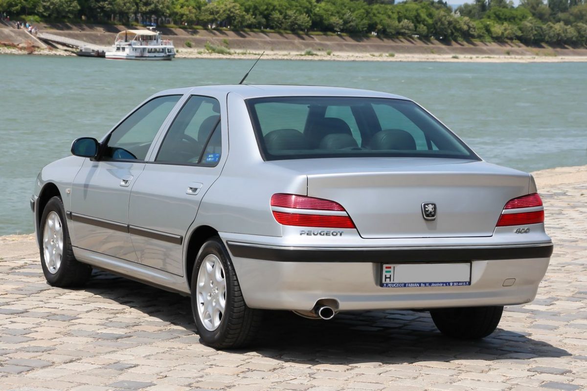 PEUGEOT