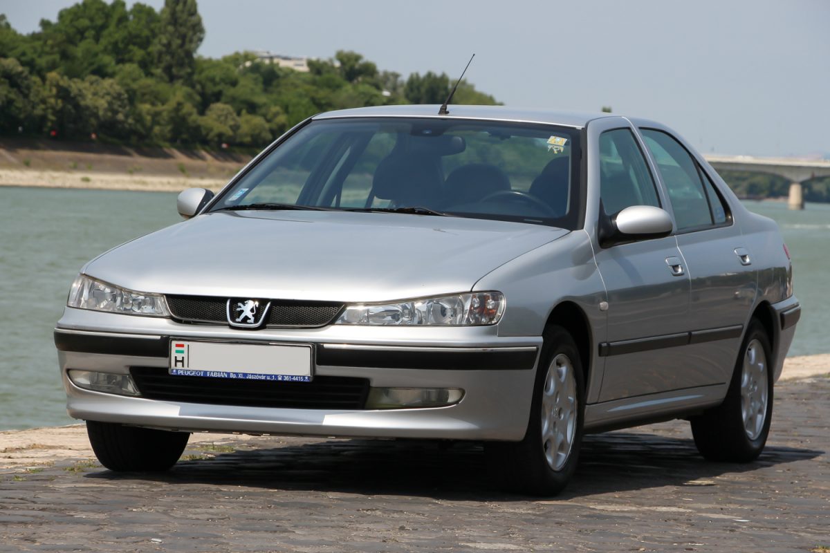 PEUGEOT