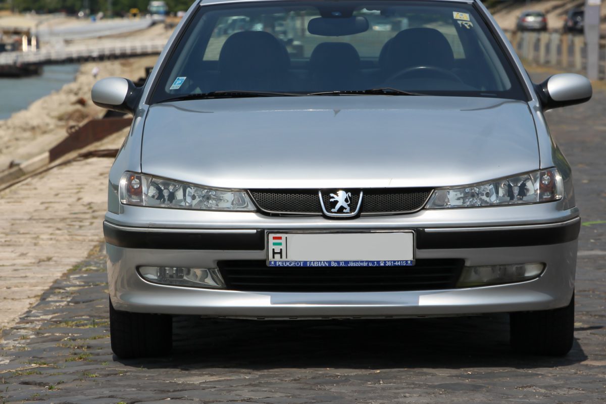 PEUGEOT