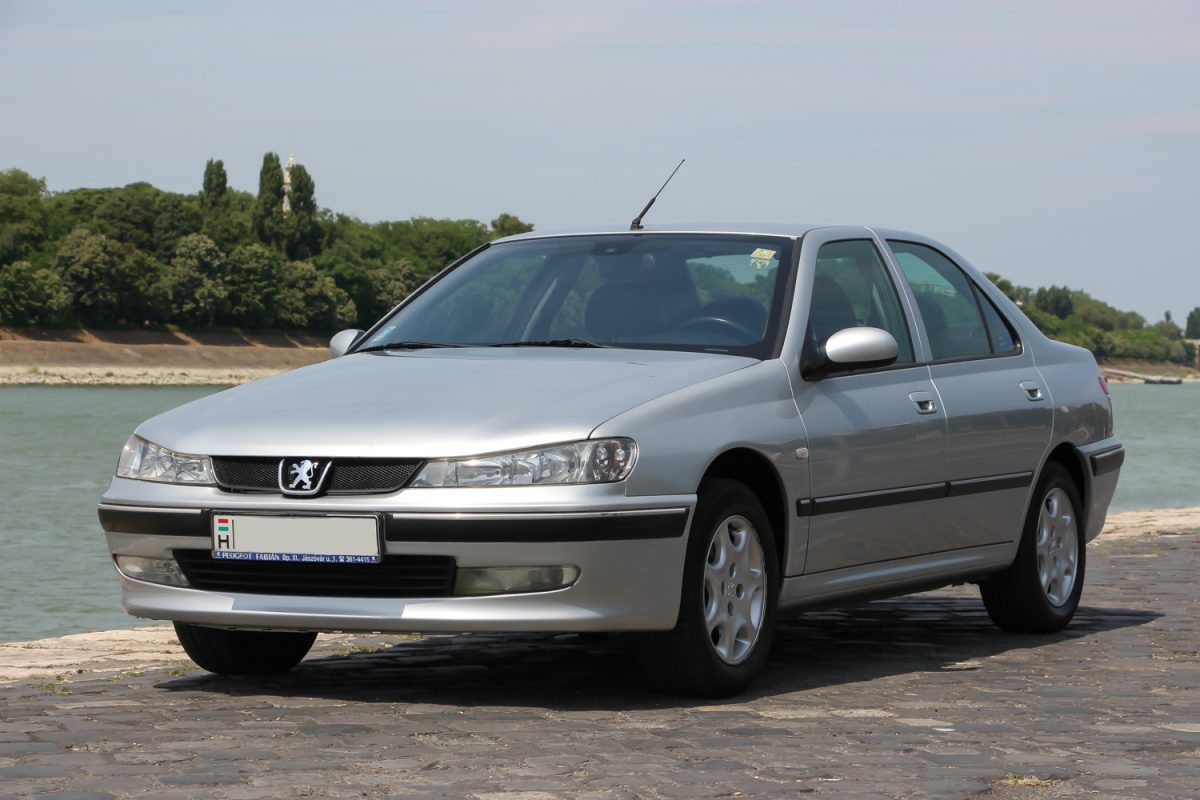 PEUGEOT