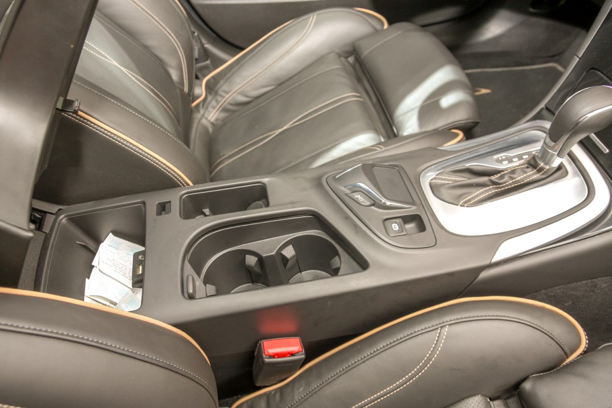 OPEL INSIGNIA