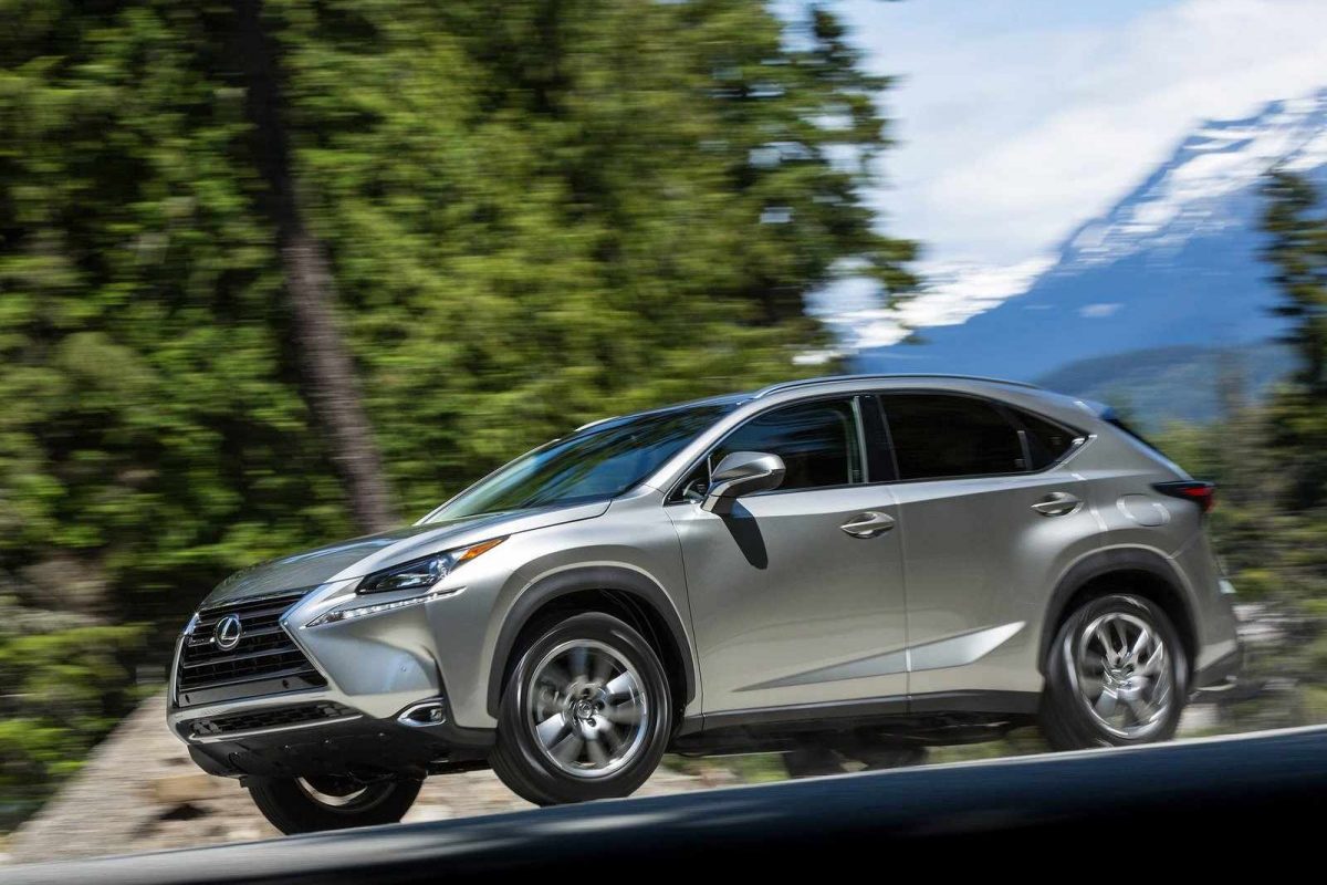 LEXUS