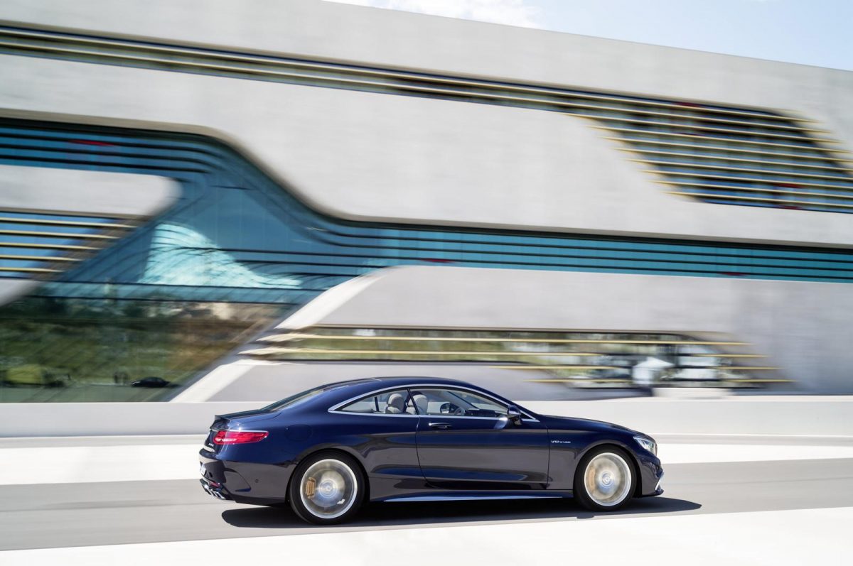 MERCEDES-BENZ