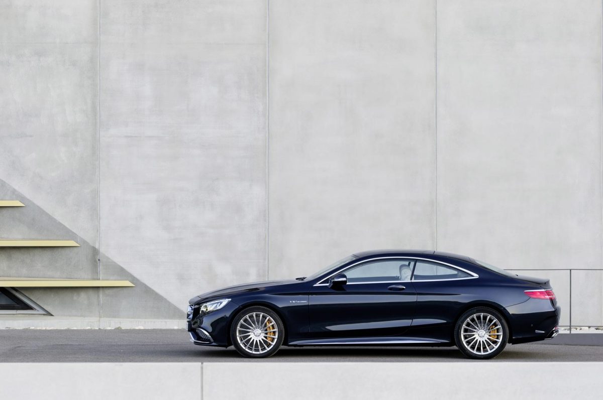 MERCEDES-BENZ