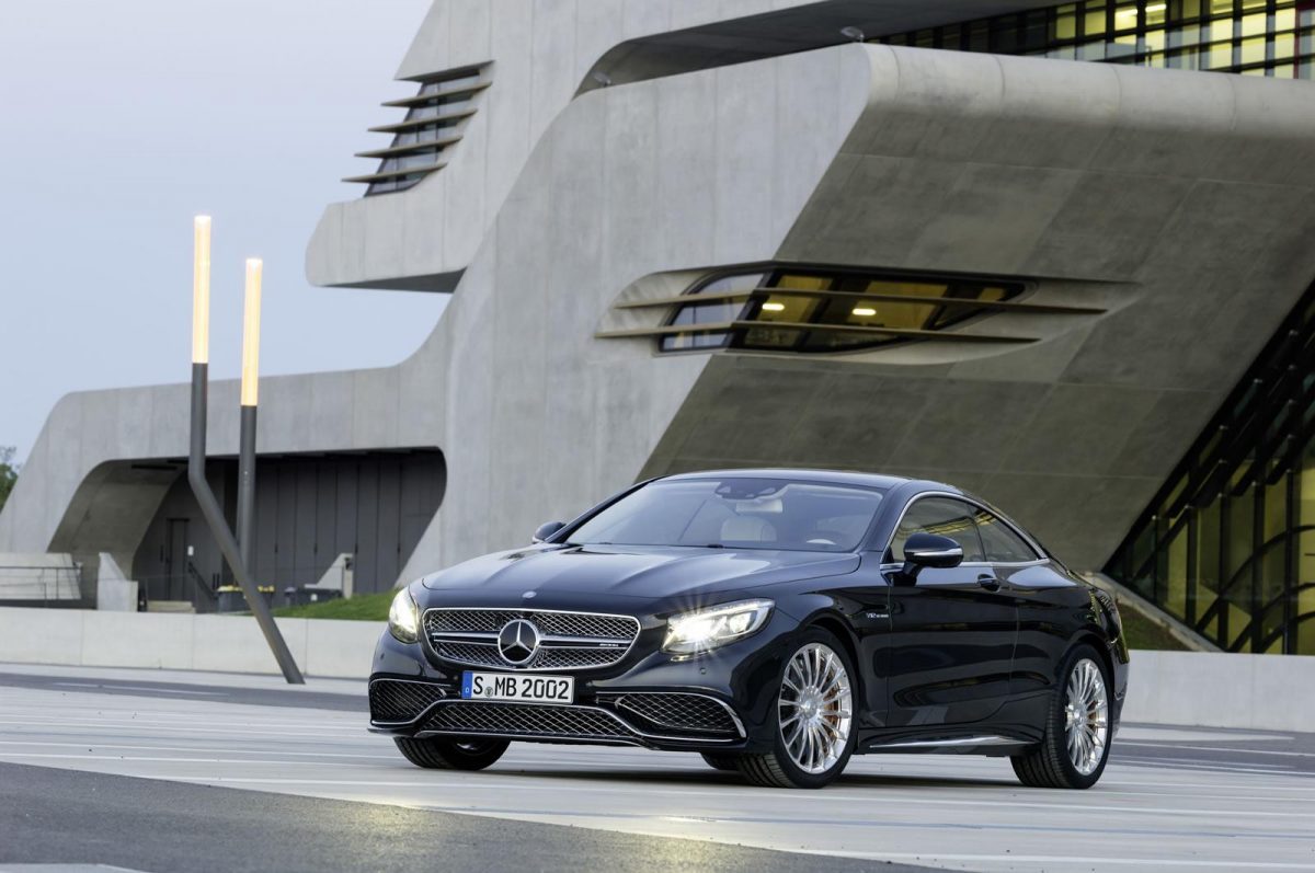 MERCEDES-BENZ