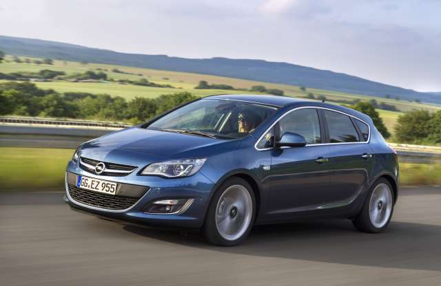 Opel Astra 3,7 l/100 km fogyasztással - már rendelhető