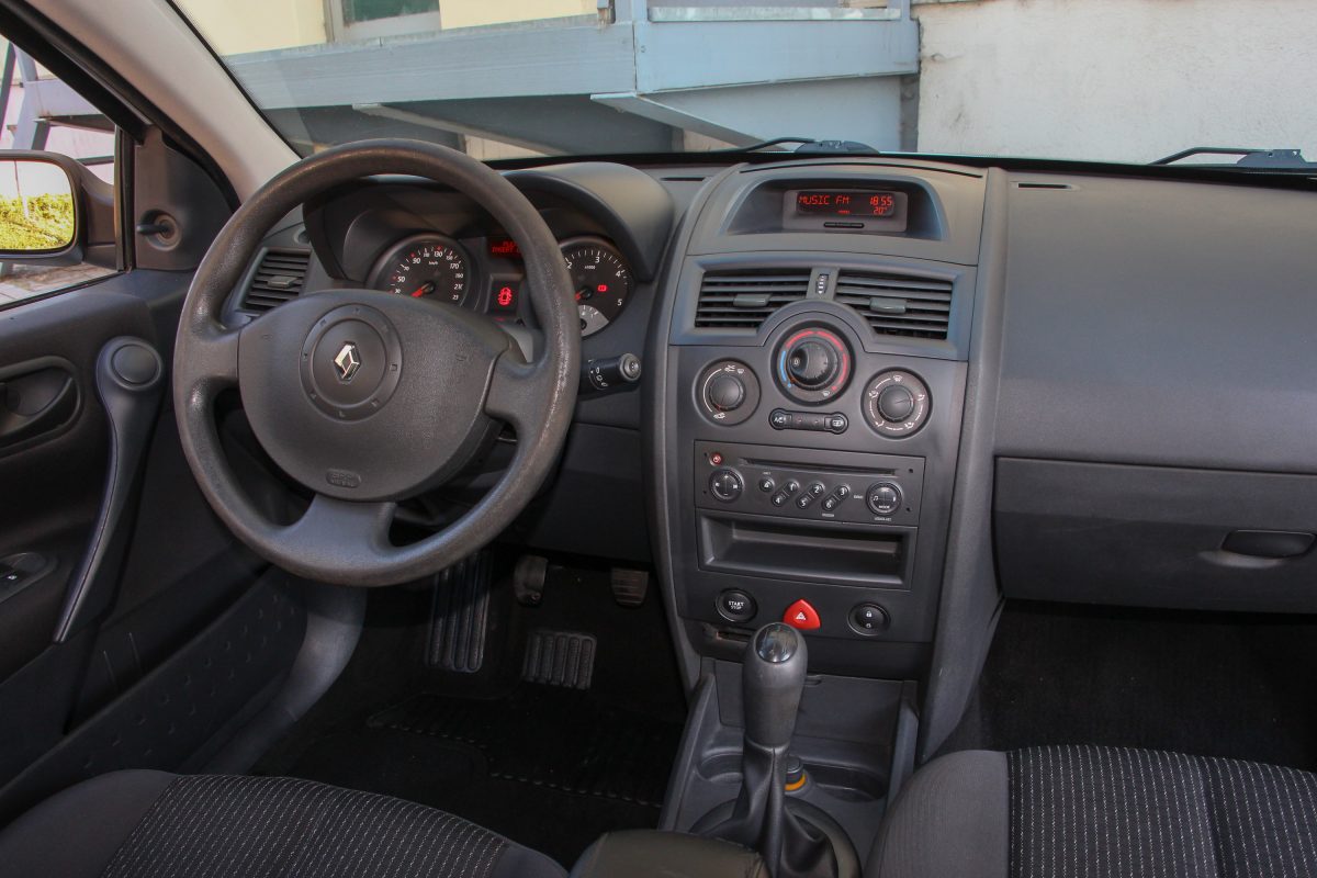 RENAULT MEGANE