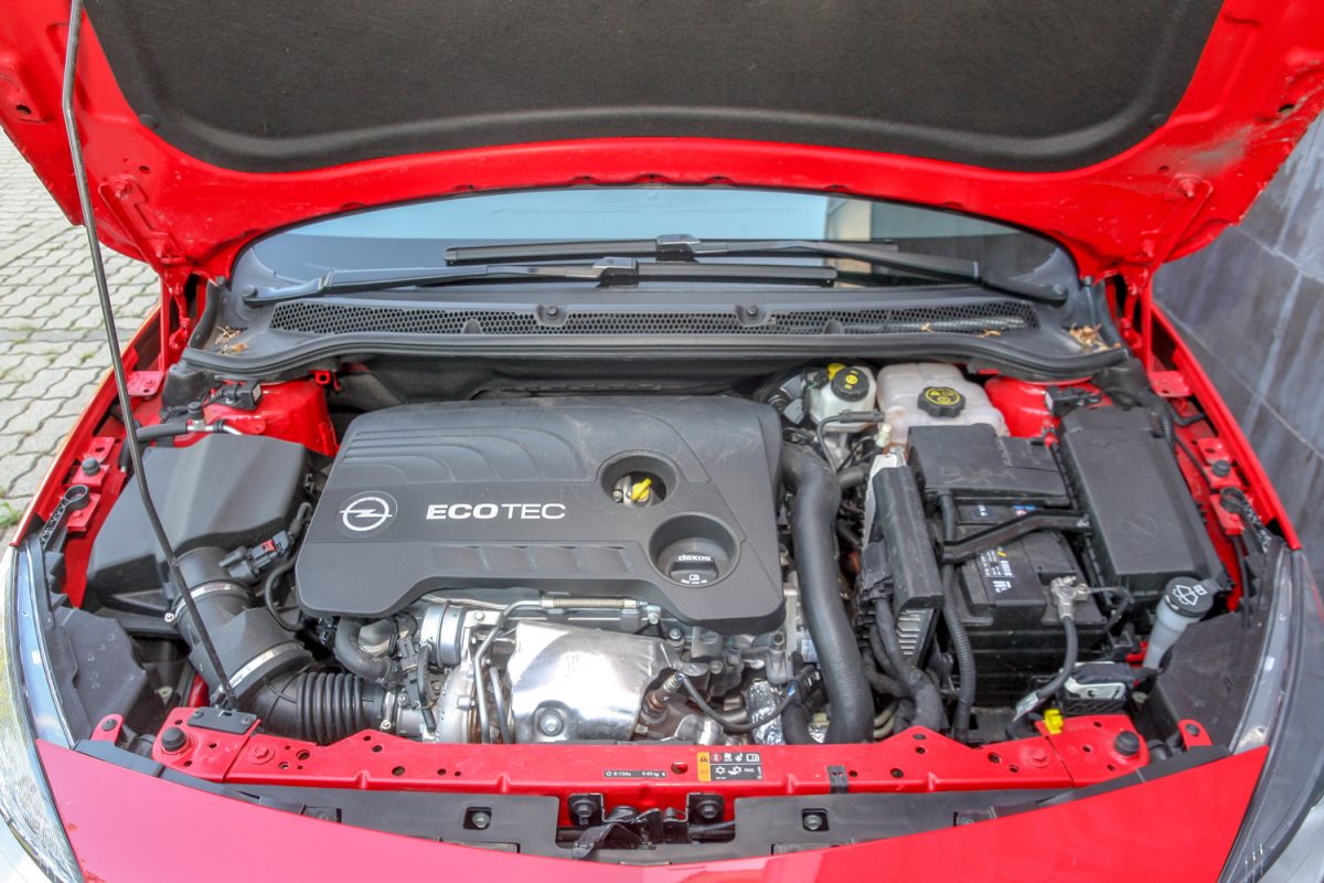 OPEL ASTRA J