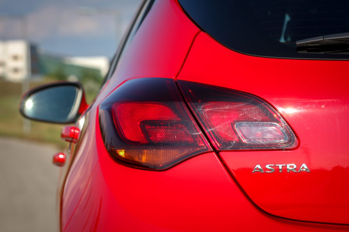 OPEL ASTRA J