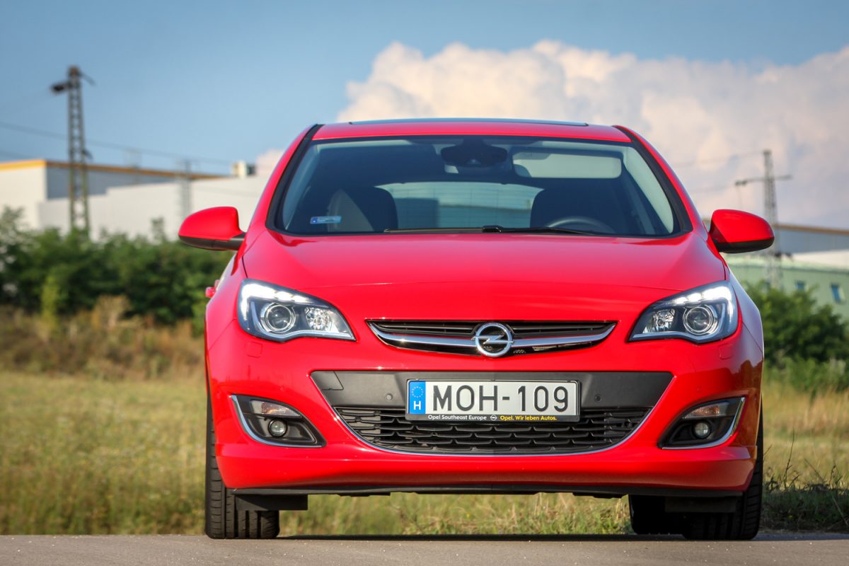 OPEL ASTRA J