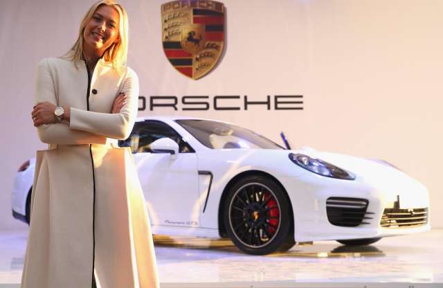 Ilyen Porsche dukál a milliárdos nagykövetnek