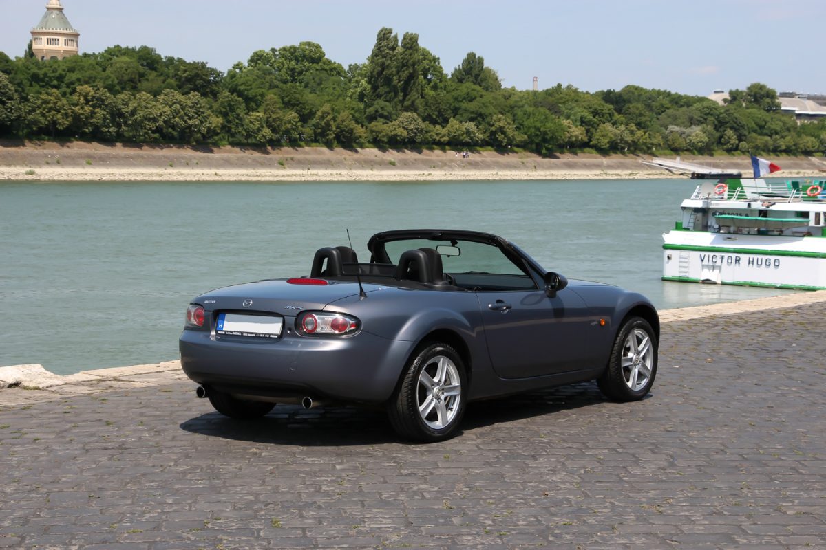 MAZDA