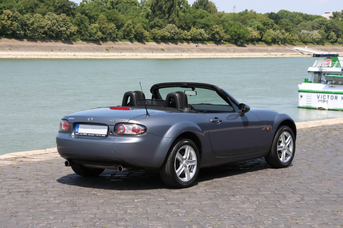 MAZDA