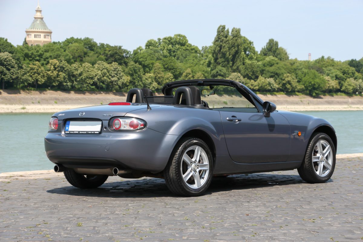 MAZDA