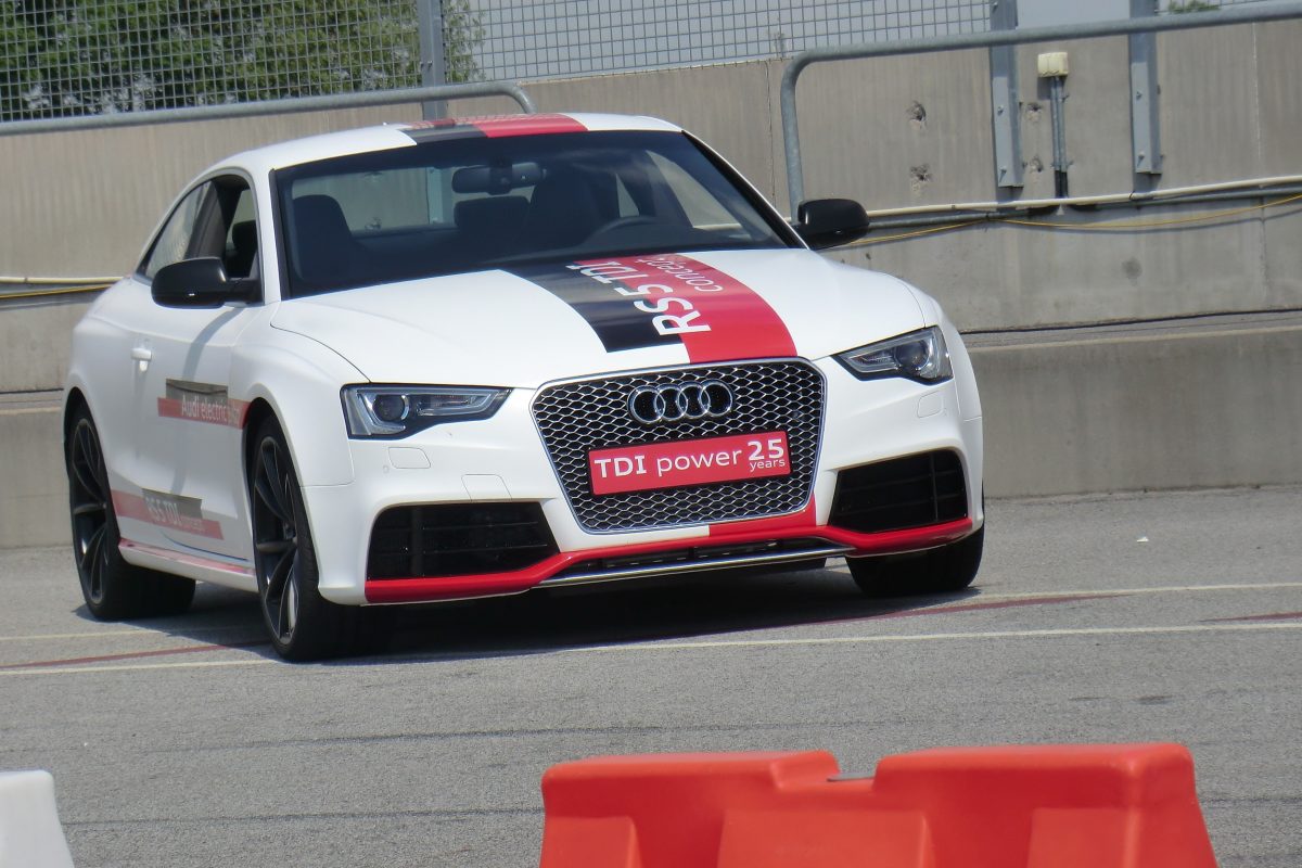 AUDI
