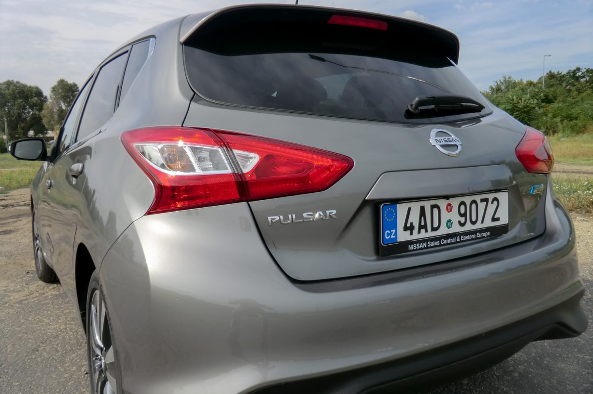 NISSAN