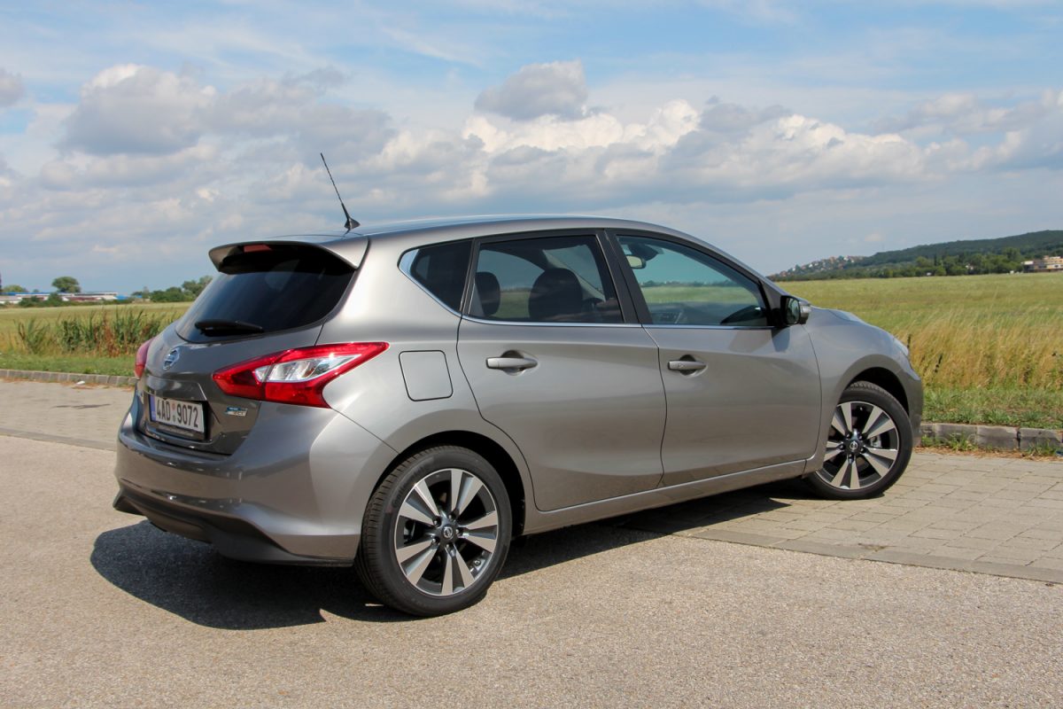NISSAN
