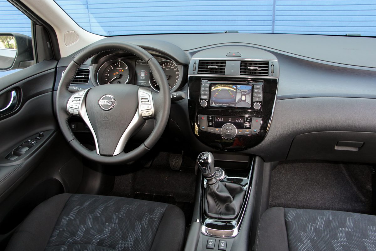 NISSAN