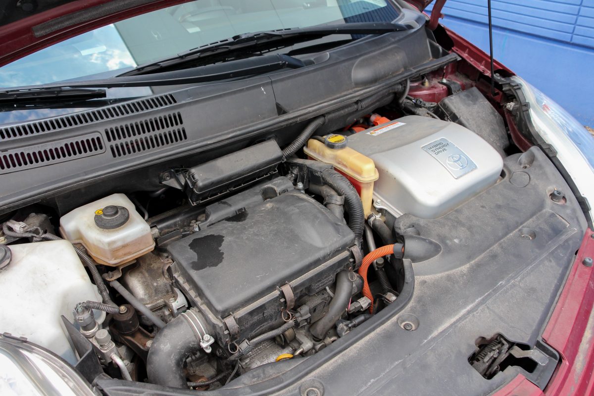 TOYOTA PRIUS