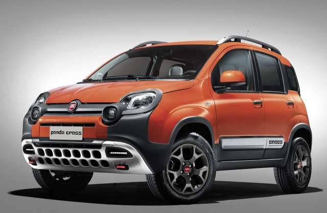 Fiat Panda és Freemont Cross debütál Genfben