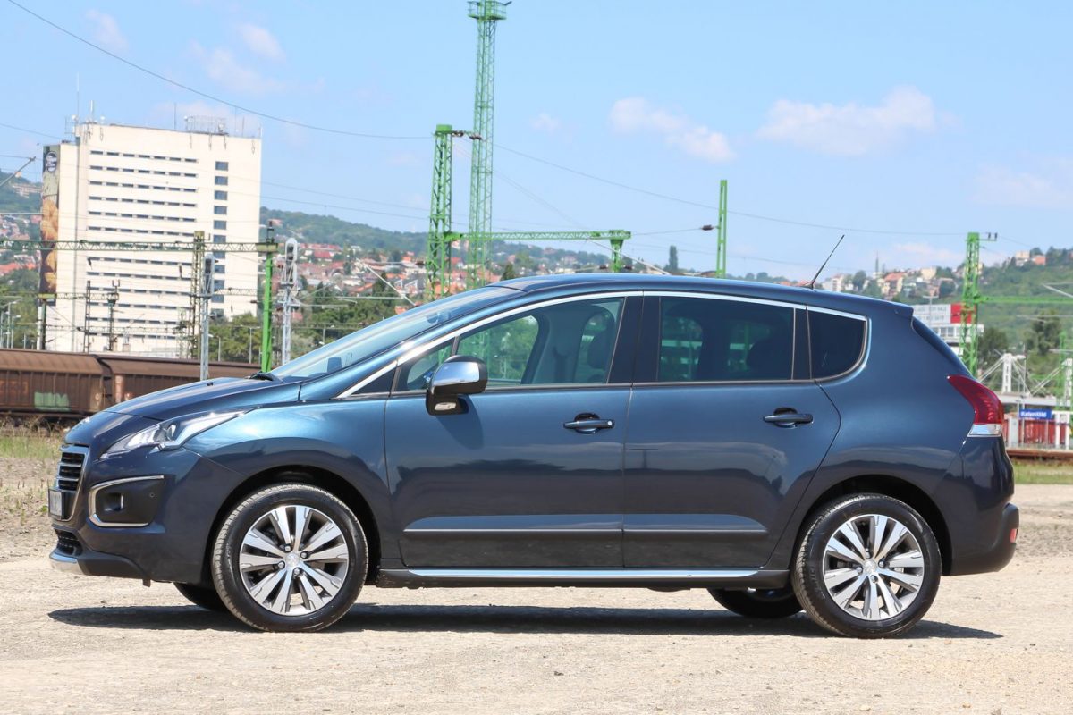PEUGEOT