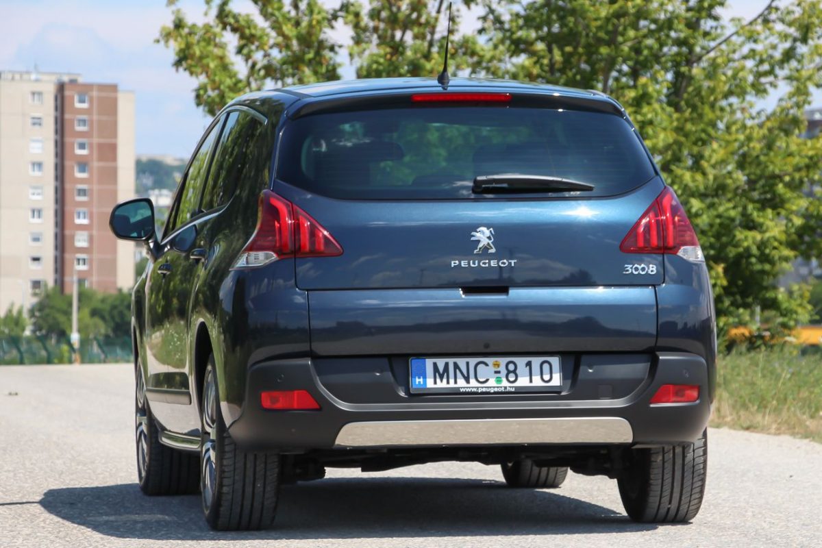 PEUGEOT