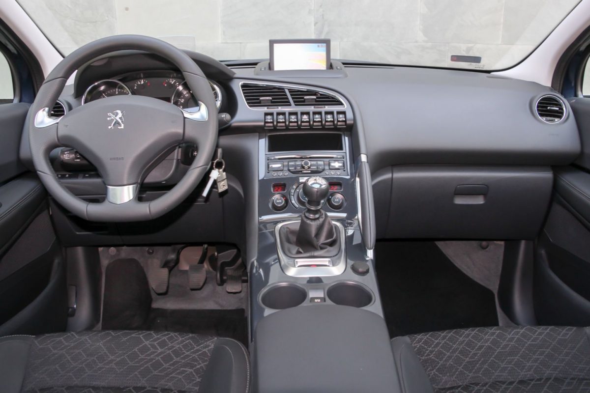 PEUGEOT