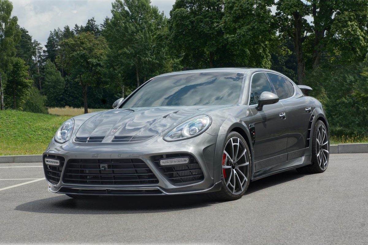 PORSCHE