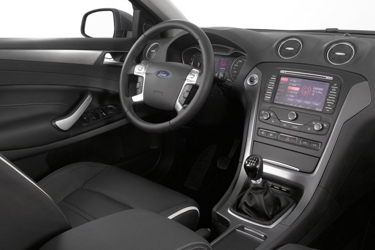 FORD MONDEO