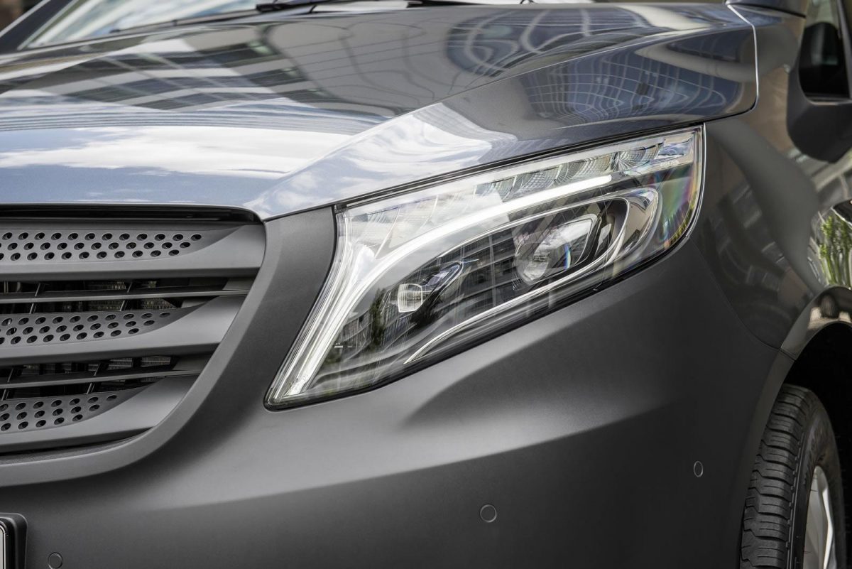 MERCEDES-BENZ