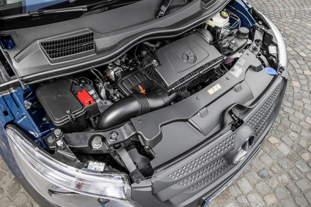 MERCEDES-BENZ