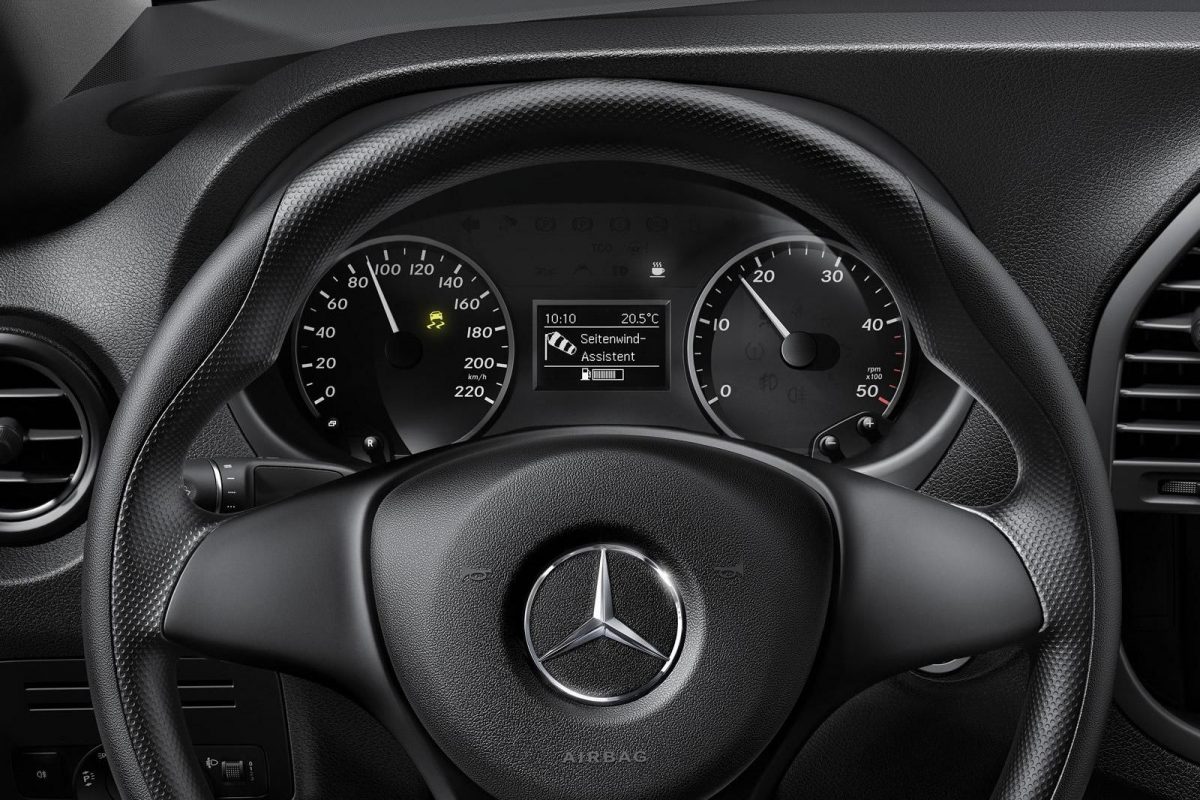 MERCEDES-BENZ