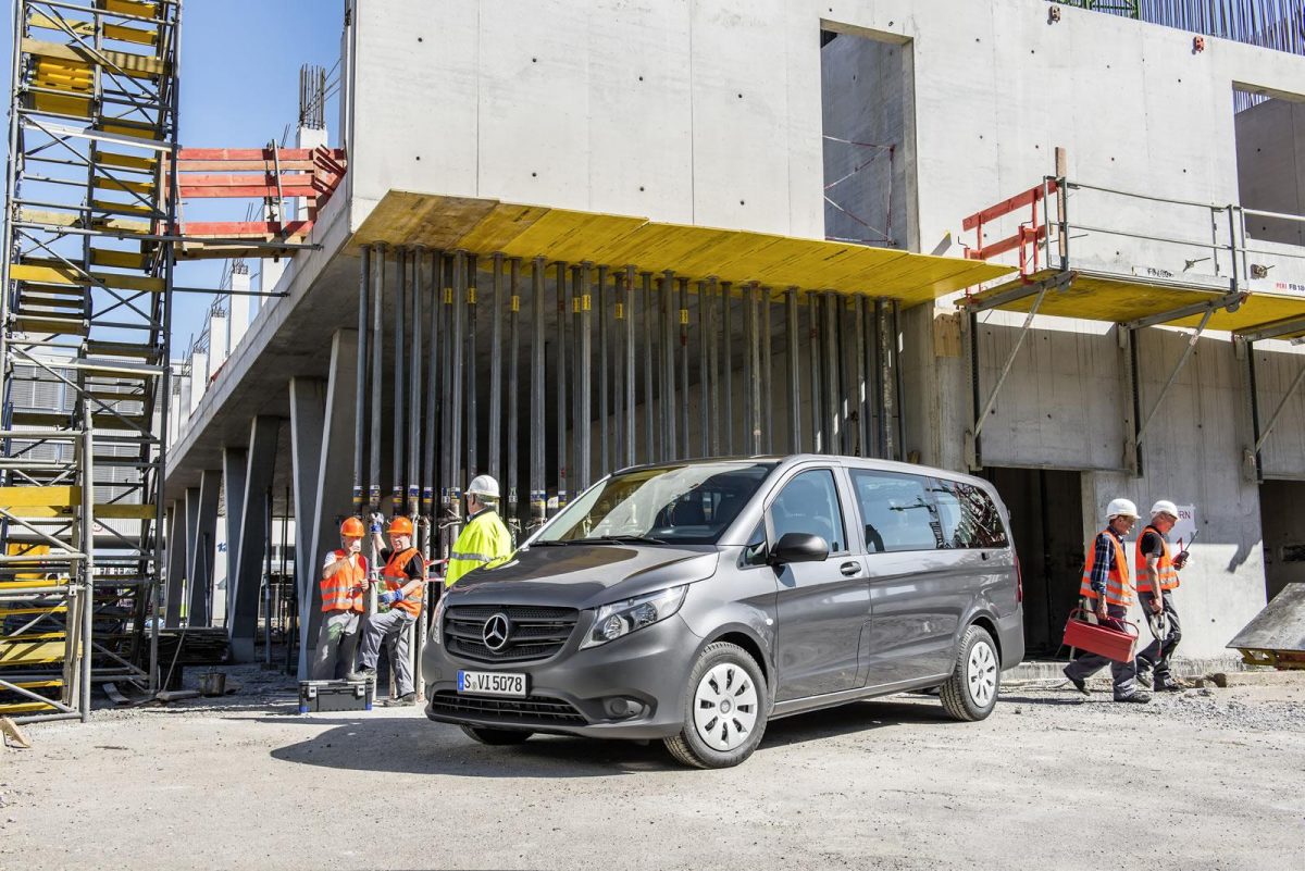 MERCEDES-BENZ