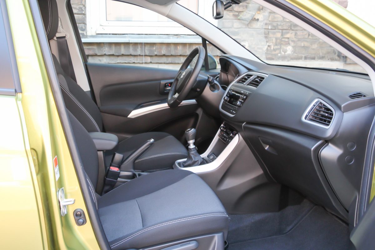 SUZUKI