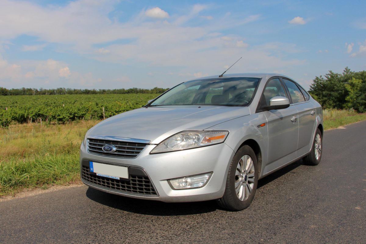 FORD MONDEO