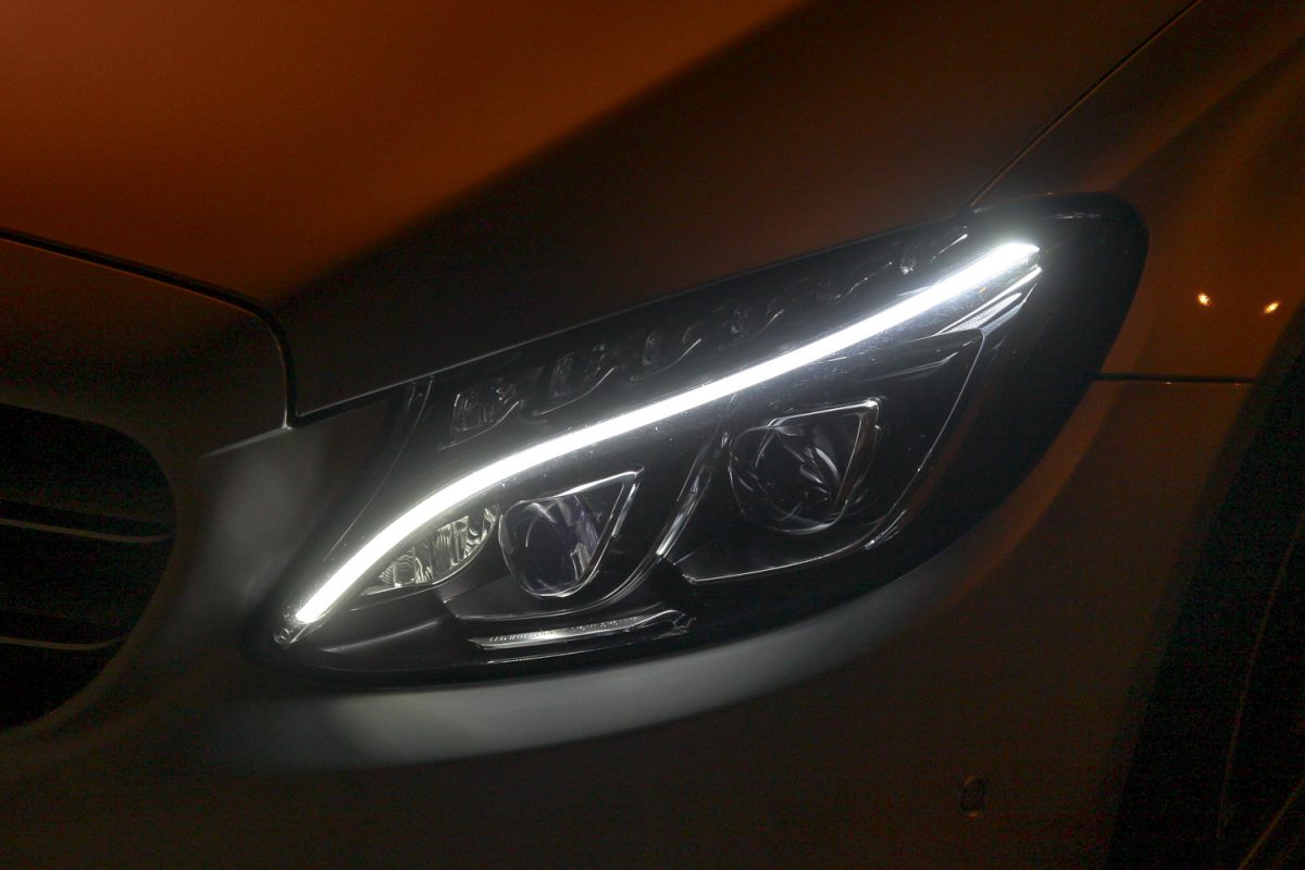 MERCEDES-BENZ