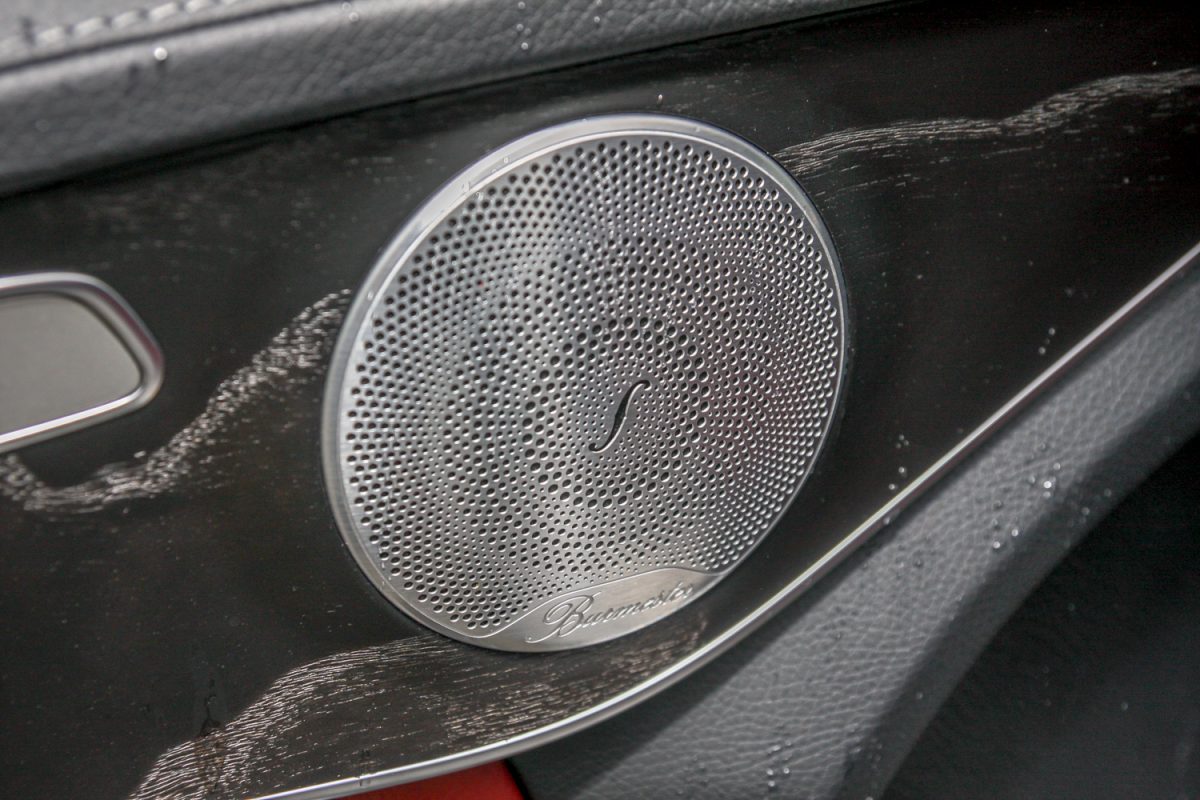 MERCEDES-BENZ C-OSZTÁLY