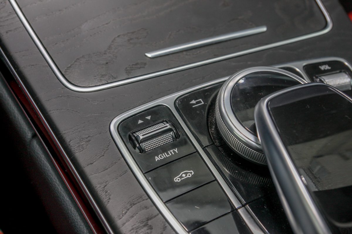 MERCEDES-BENZ C-OSZTÁLY