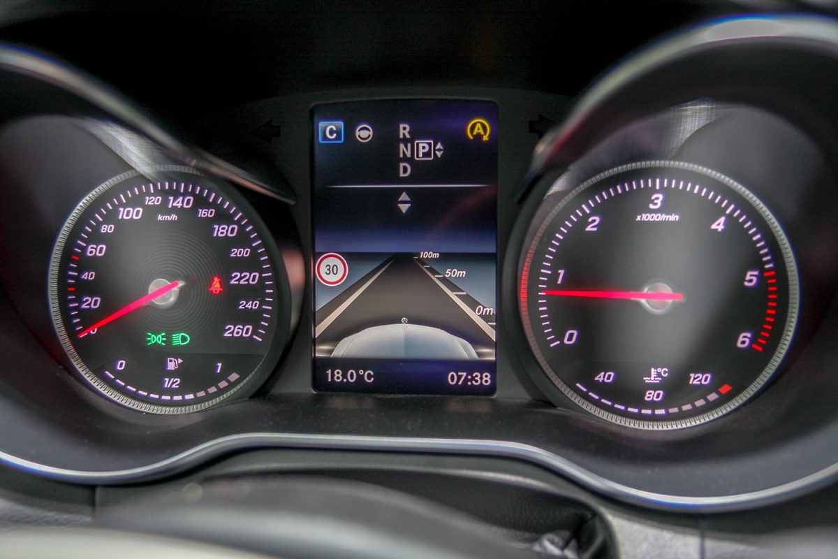 MERCEDES-BENZ