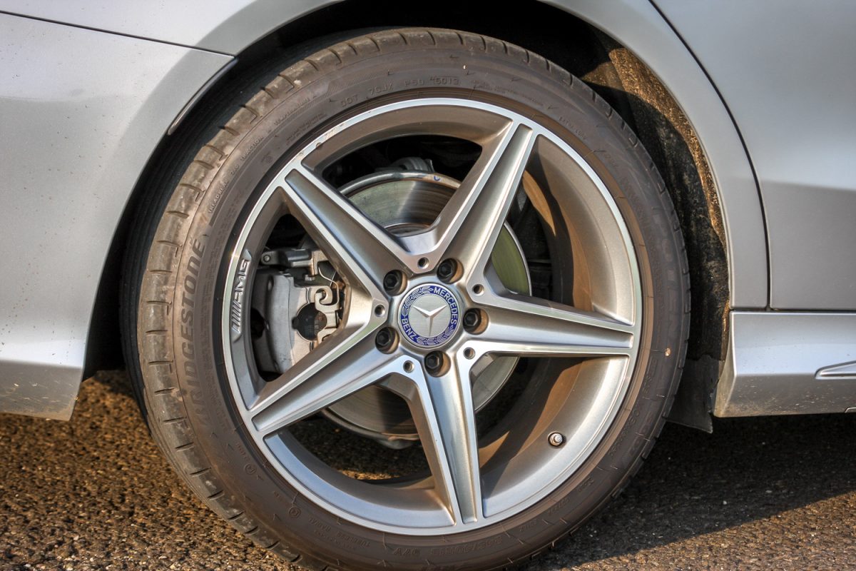 MERCEDES-BENZ
