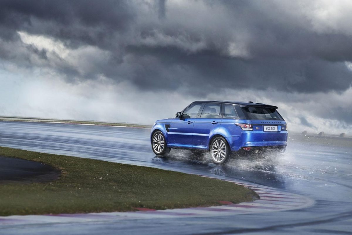 LAND ROVER
