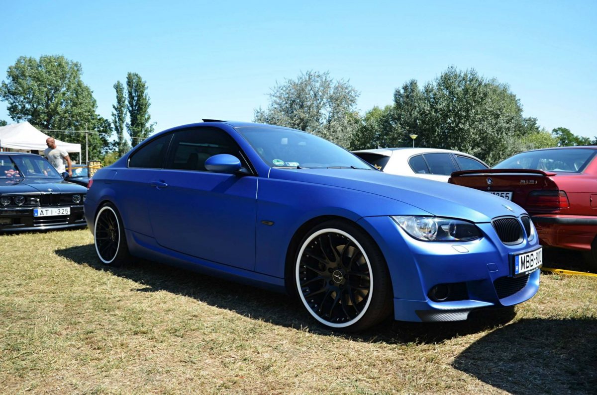 BMW