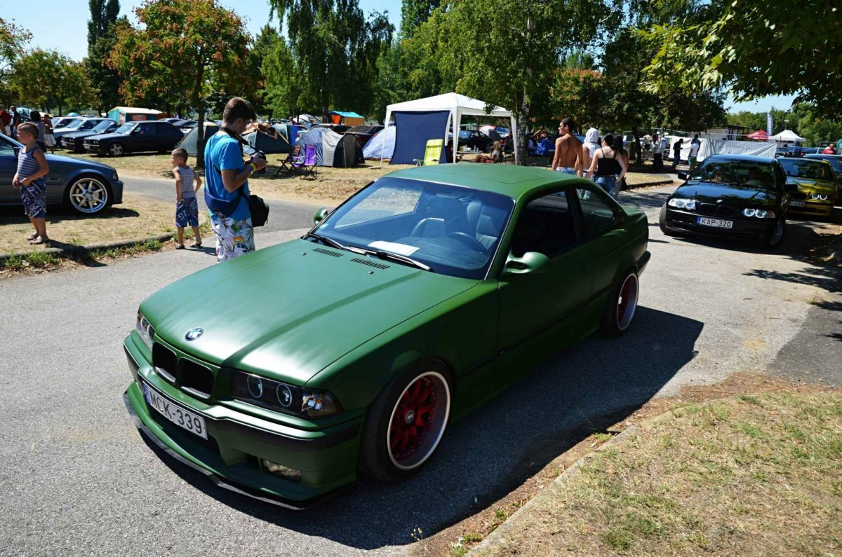 BMW