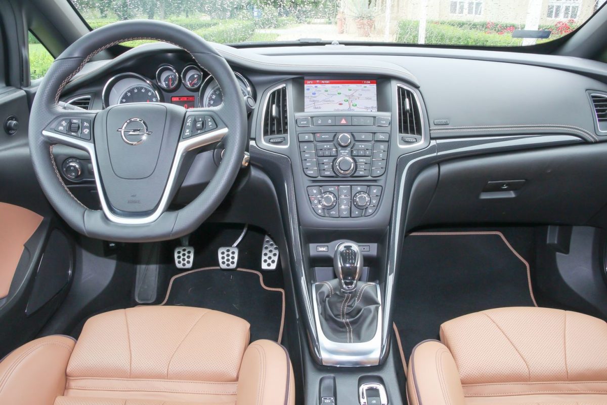 OPEL