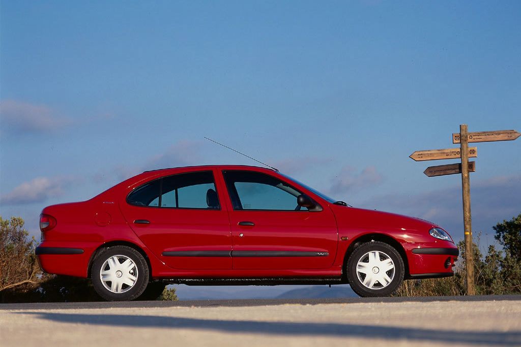 RENAULT MEGANE