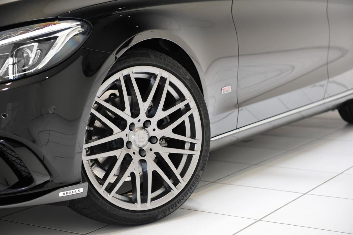 MERCEDES-BENZ