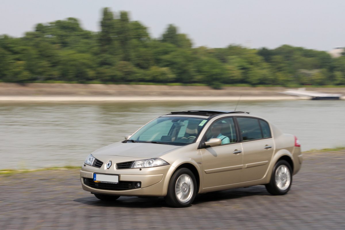 RENAULT MEGANE