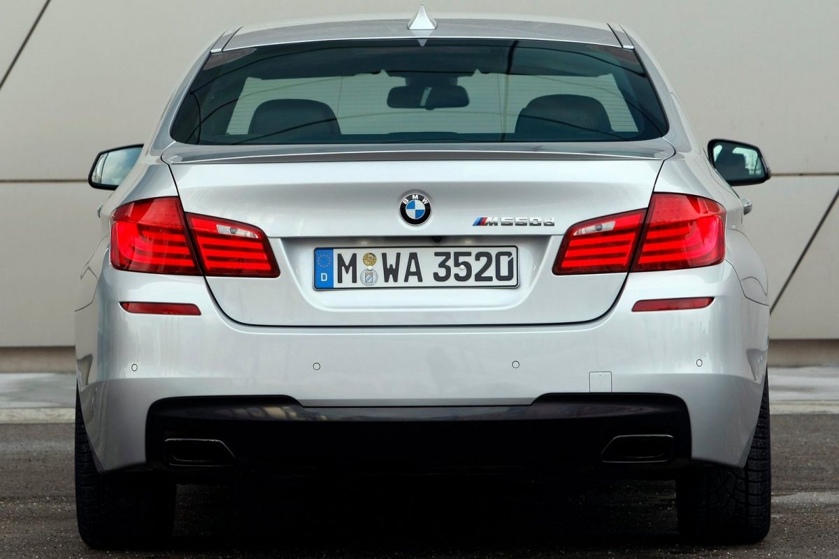 BMW 5-ÖS SOROZAT