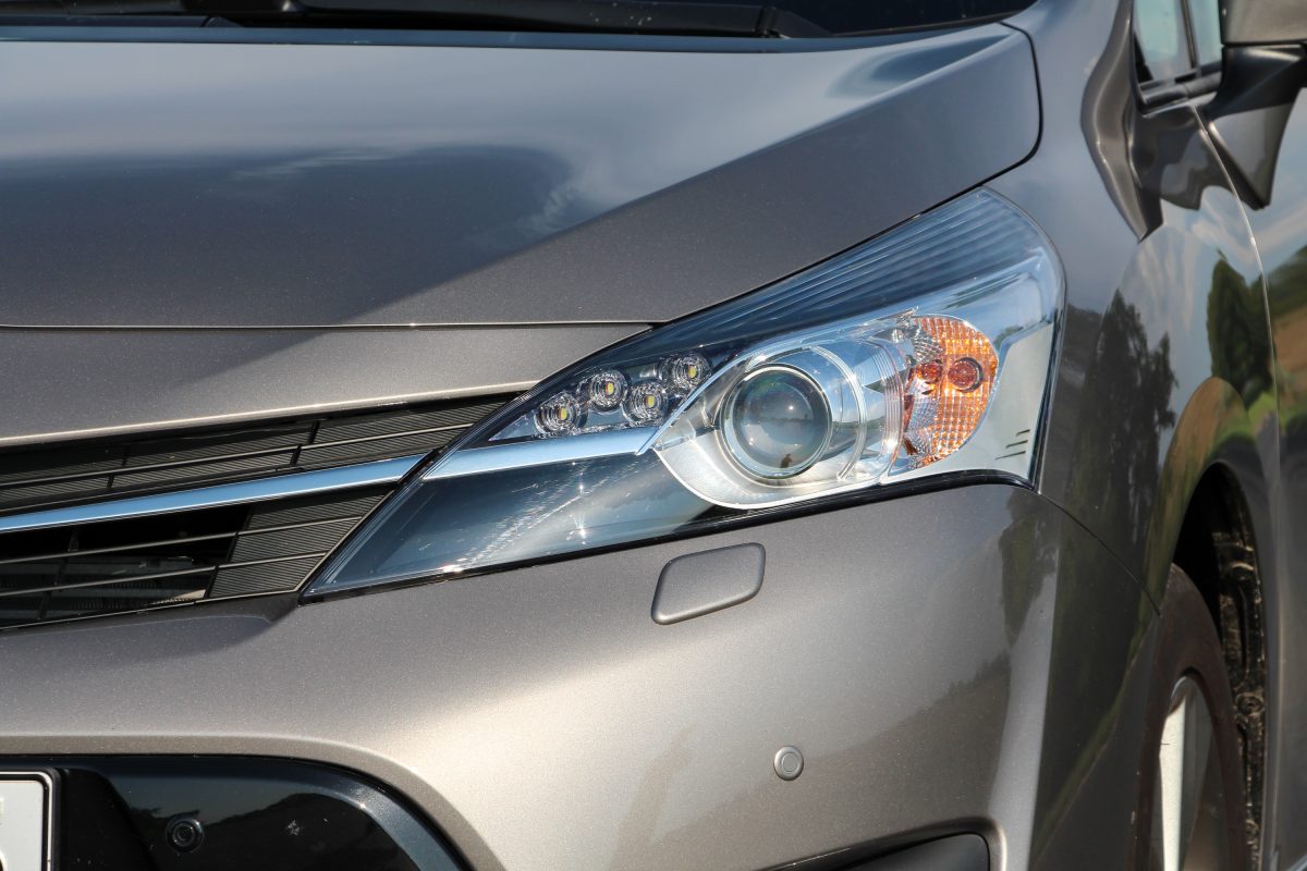 TOYOTA VERSO